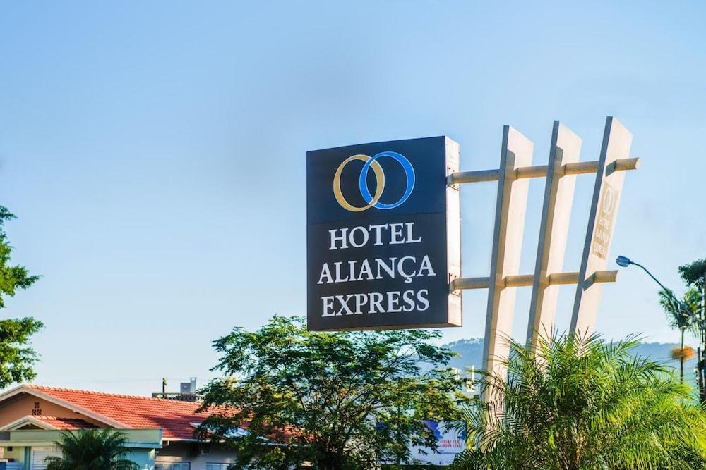 Hotel Alianca Express Rio do Sul Eksteriør billede